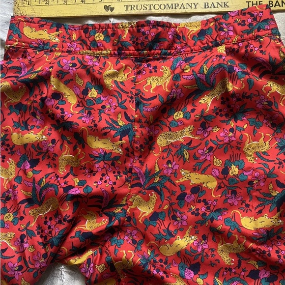 J CREW COLLECTION 100% Silk Red Jungle Cat Pull-on Pant 6 RARE - Picture 10 of 14
